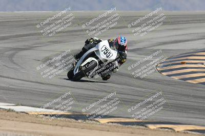 media/Oct-02-2025-Racers Edge (Thu) [[2c91cb6ab3]]/3-B Group/Session 4-Turn 12 (1pm)/